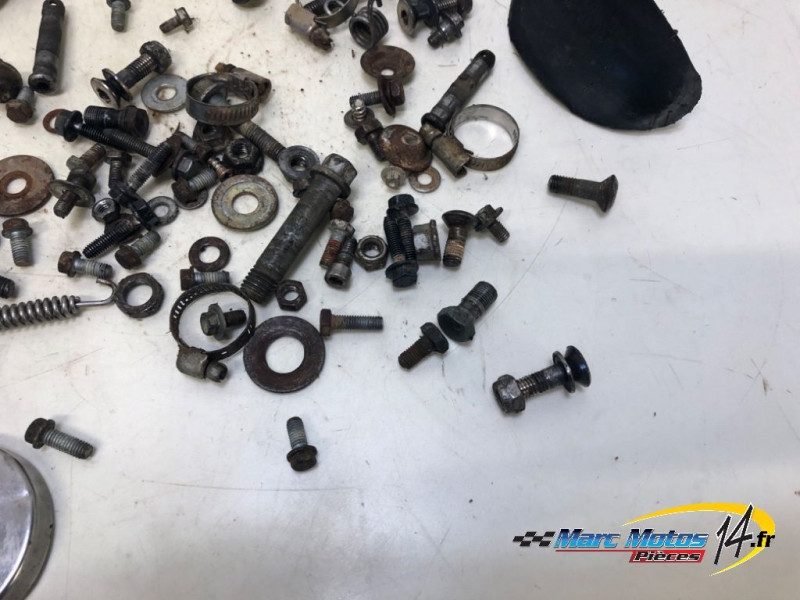 VISSERIE KTM 125 SX 2006