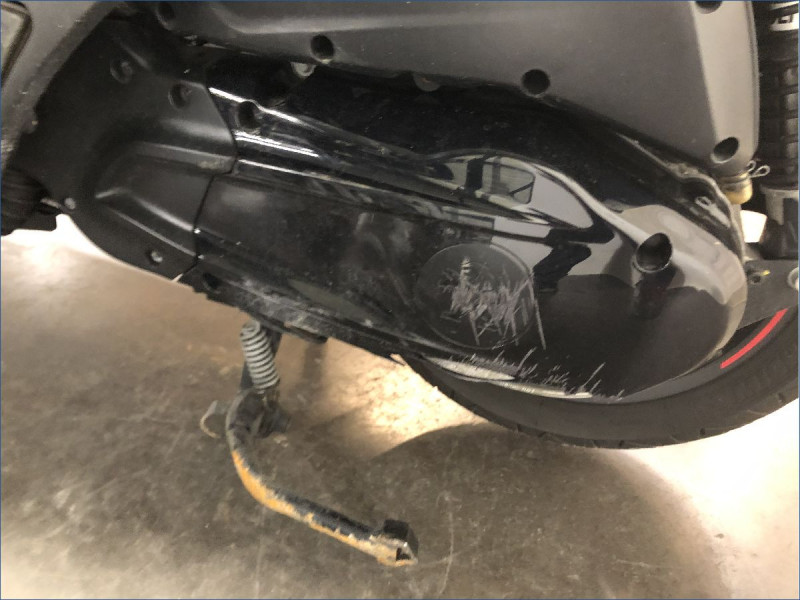 PEUGEOT 400 METROPOLIS RS