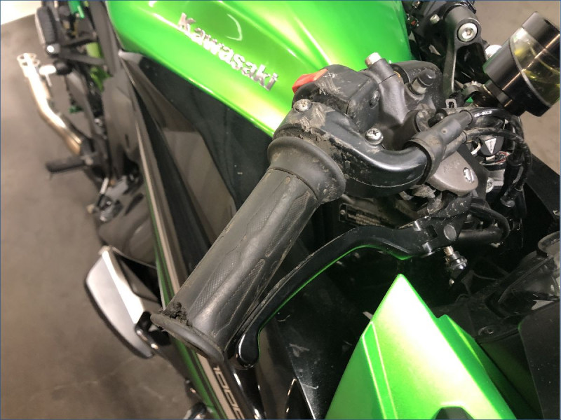 KAWASAKI Z1000 SX 