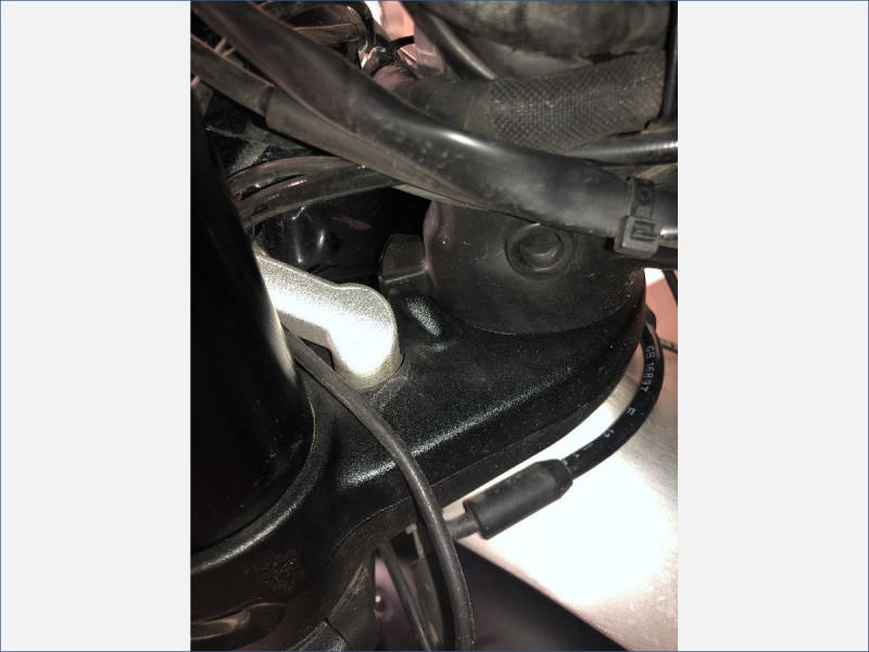 TRIUMPH 1200 SCRAMBLER XC 