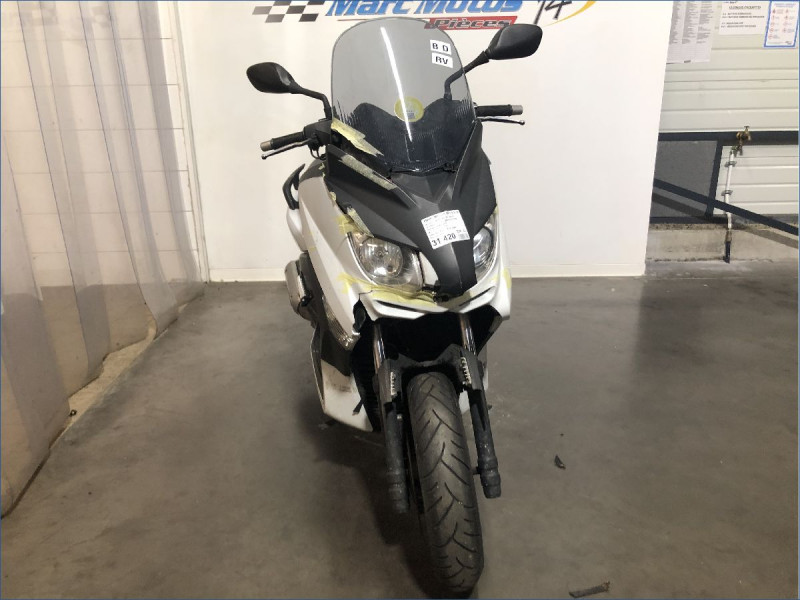 YAMAHA 250 XMAX 
