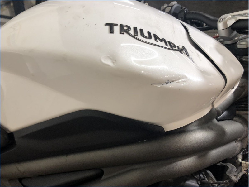 TRIUMPH 1050 SPEED TRIPLE S