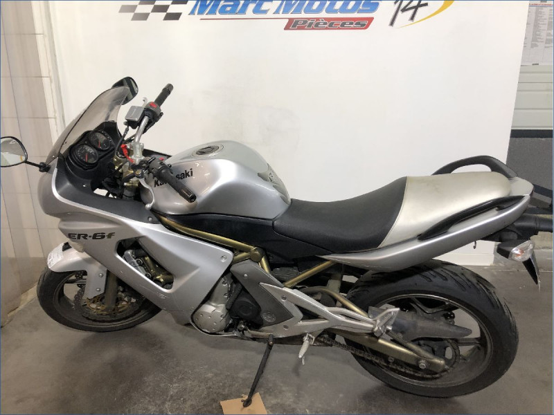 KAWASAKI ER6 F