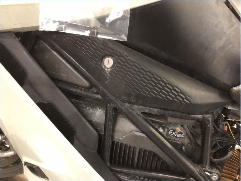 ZERO MOTORCYCLE ZF15.6 SR/R