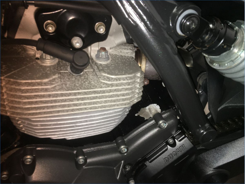 DUCATI 800 SCRAMBLER 