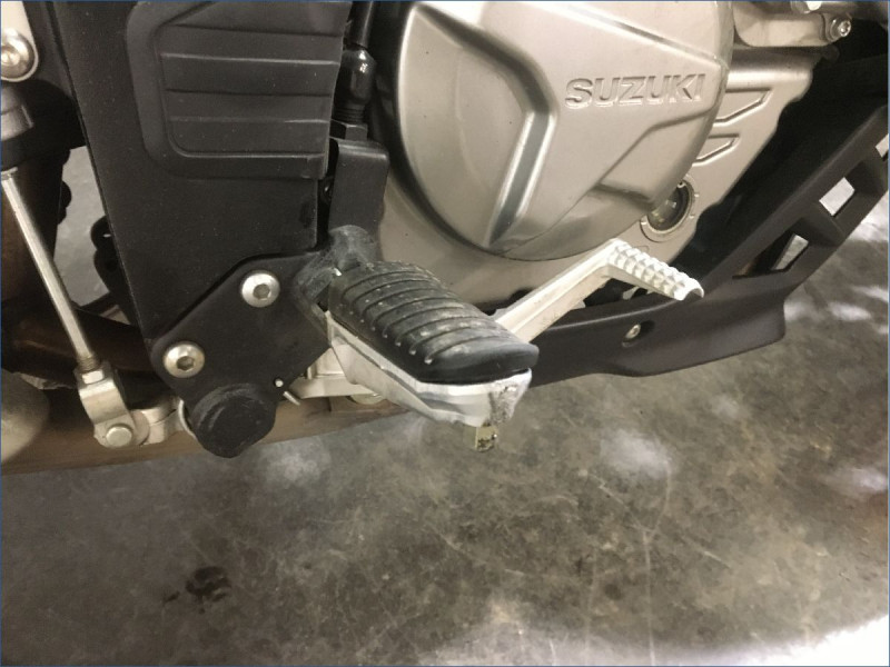 SUZUKI 650 DL VSTROM 