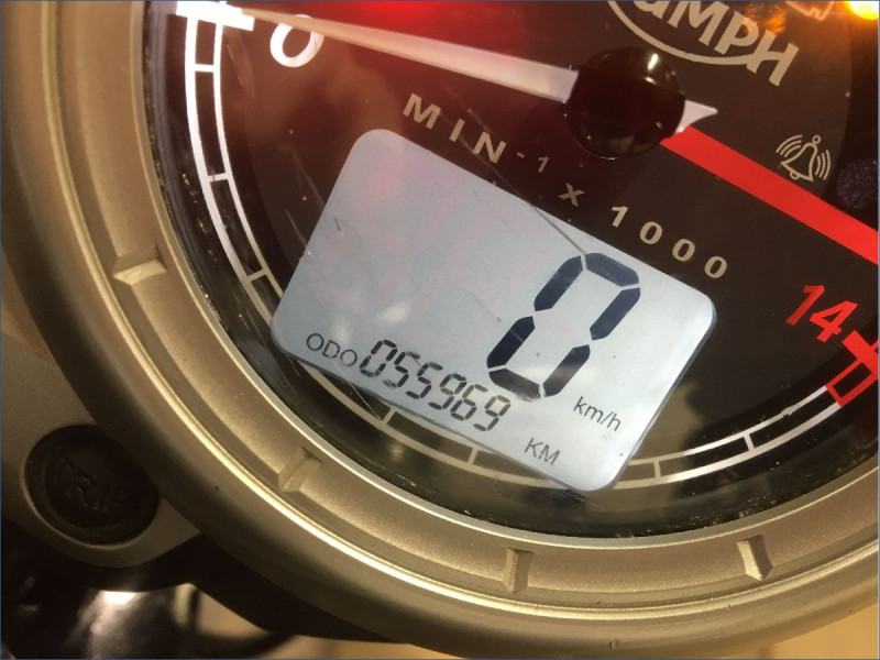 TRIUMPH 675 STREET TRIPLE R