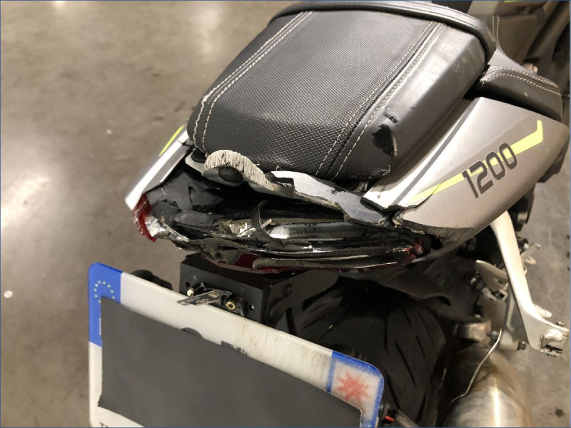 TRIUMPH 1200 SPEED TRIPLE RS