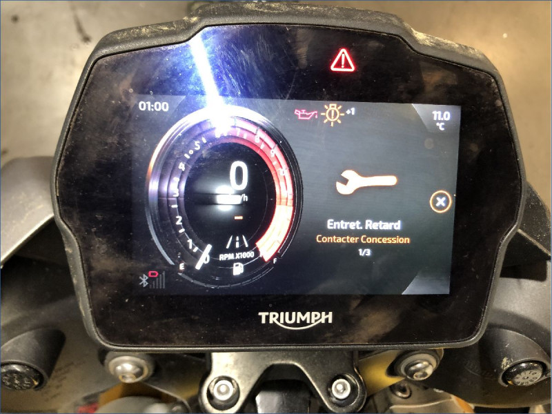 TRIUMPH 1200 SPEED TRIPLE RS