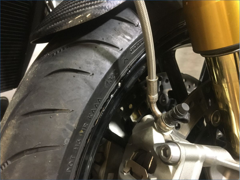 TRIUMPH 1200 SPEED TRIPLE RS