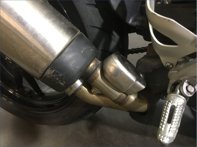 TRIUMPH 1200 SPEED TRIPLE RS