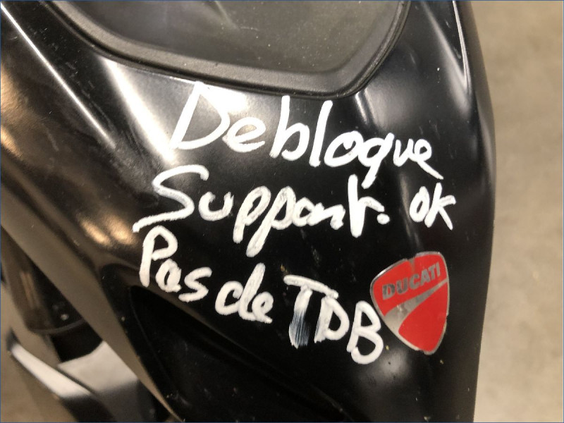DUCATI 950 HYPERMOTARD 