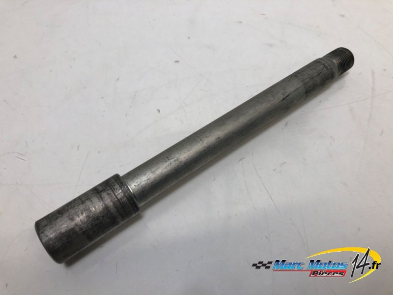 AXE DE ROUE AVANT SUZUKI 1000 GSX-S GT 2025