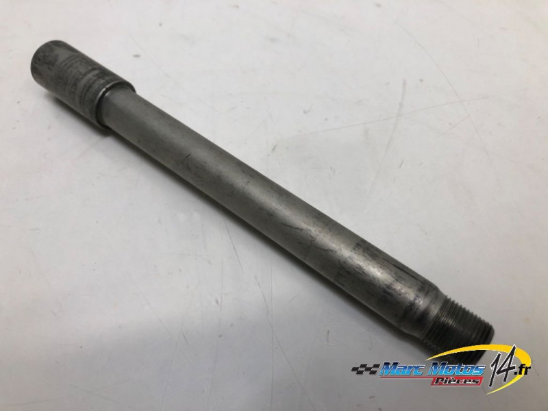 AXE DE ROUE AVANT SUZUKI 1000 GSX-S GT 2025