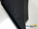 CACHE LATERAL INTERMEDIAIRE GAUCHE SUZUKI 1000 GSX-S GT 2025