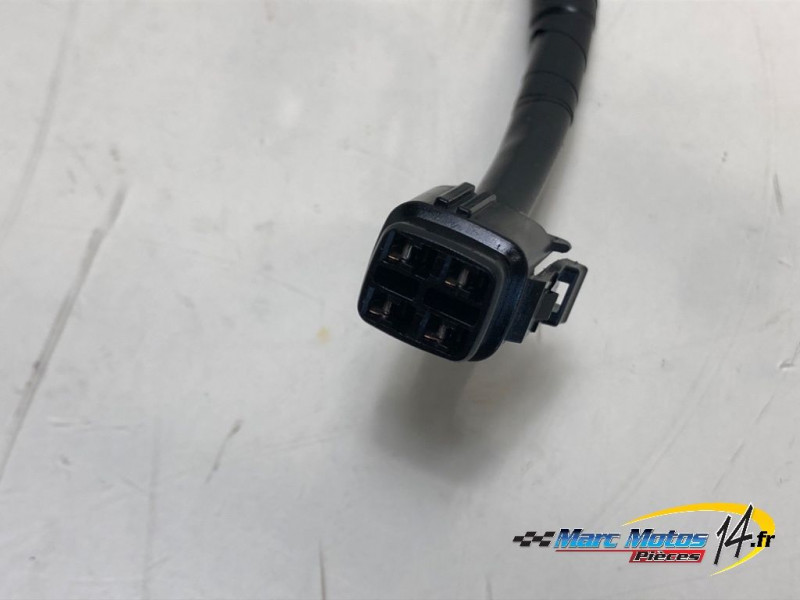 CONTACTEUR DE FREIN ARRIERE SUZUKI 1000 GSX-S GT 2025