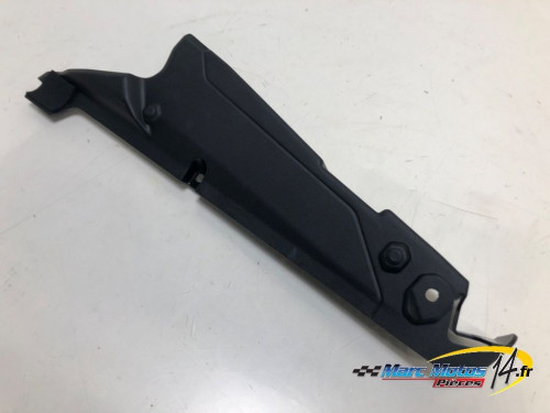 HABILLAGE DE CADRE DROIT SUZUKI 1000 GSX-S GT 2025