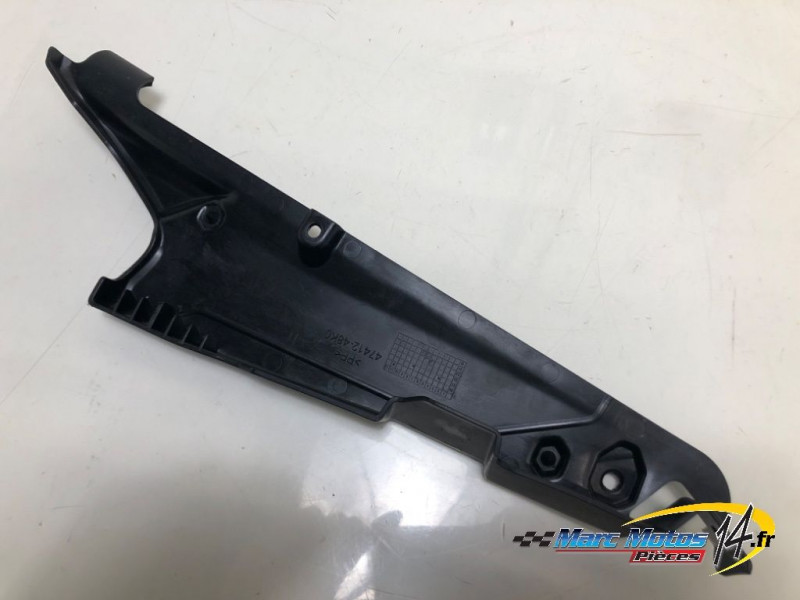 HABILLAGE DE CADRE DROIT SUZUKI 1000 GSX-S GT 2025