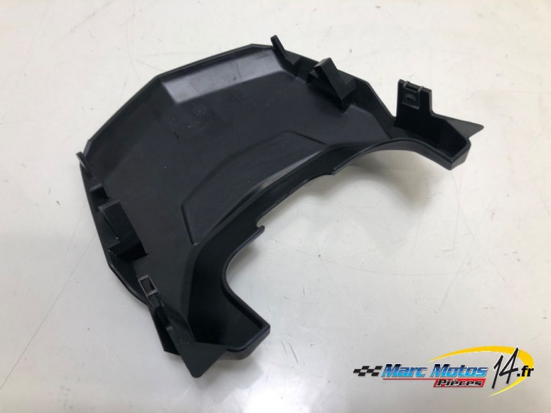 JONCTION ARRIERE DE CACHES LATERAUX SUZUKI 1000 GSX-S GT 2025