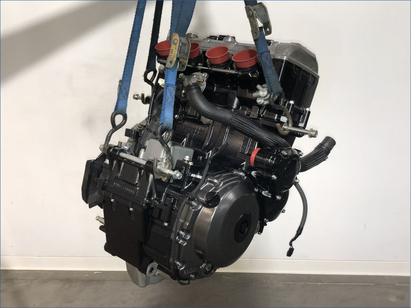 MOTEUR SUZUKI 1000 GSX-S GT 2025