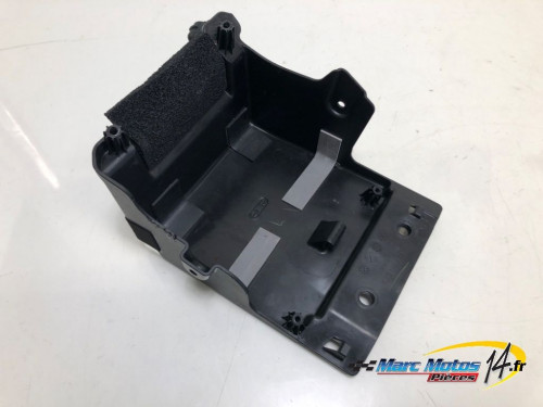 PLASTIQUES ET CAOUTCHOUCS DIVERS SUZUKI 1000 GSX-S GT 2025