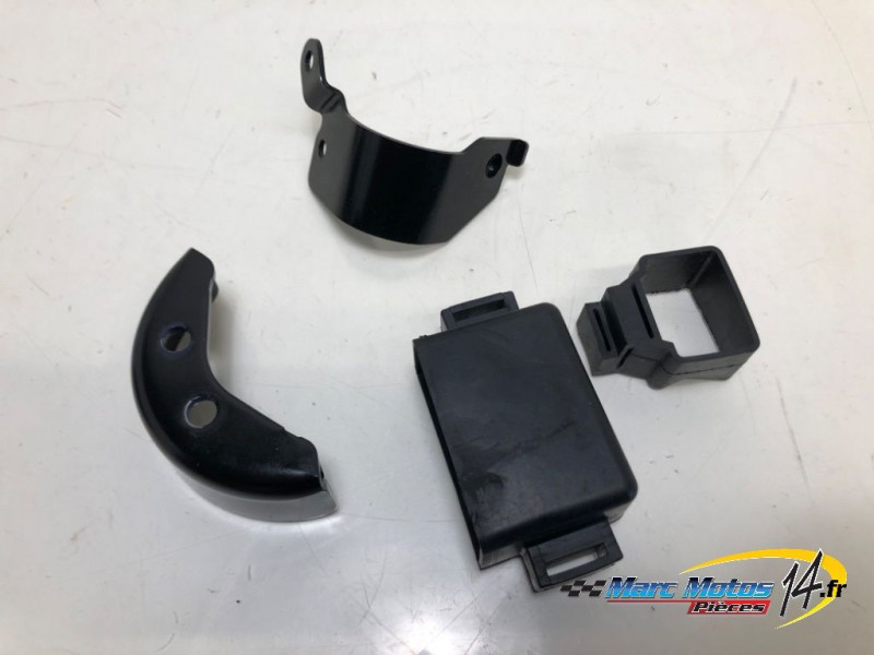 PLASTIQUES ET CAOUTCHOUCS DIVERS SUZUKI 1000 GSX-S GT 2025