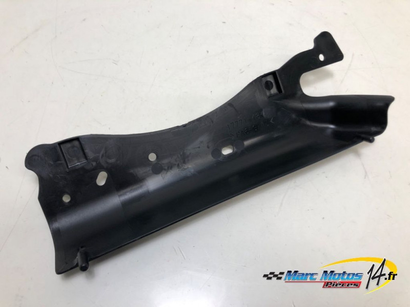 PLASTIQUES ET CAOUTCHOUCS DIVERS SUZUKI 1000 GSX-S GT 2025