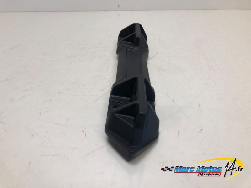 SUPPORT DE VALISES SUZUKI 1000 GSX-S GT 2025