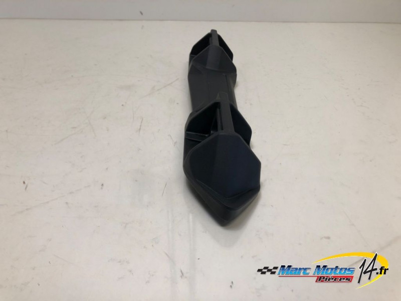 SUPPORT DE VALISES SUZUKI 1000 GSX-S GT 2025