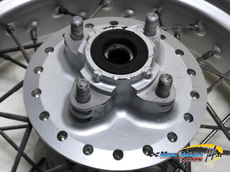 JANTE ARRIERE SUZUKI 125 VANVAN 2009