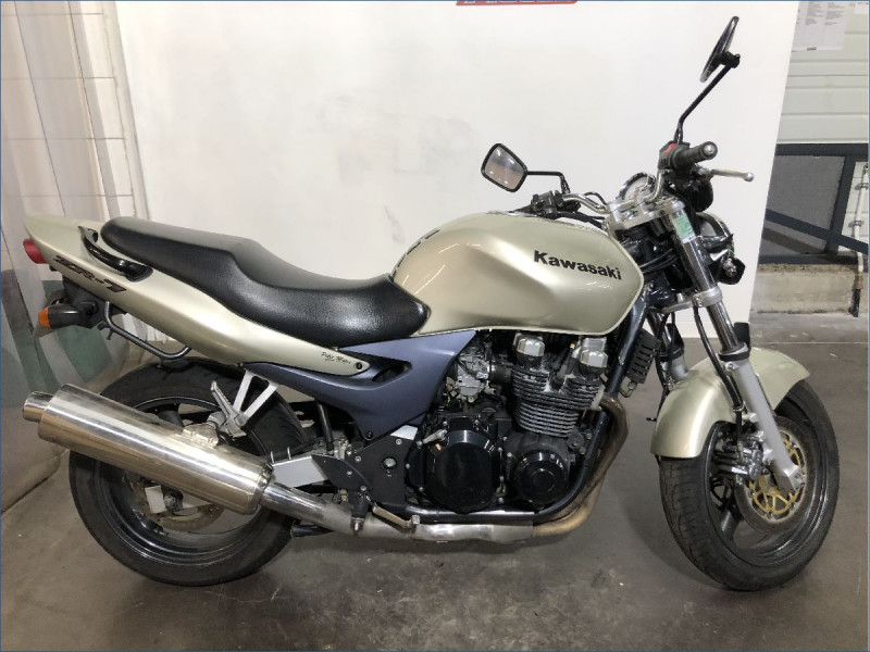 KAWASAKI ZR7 N MTT1