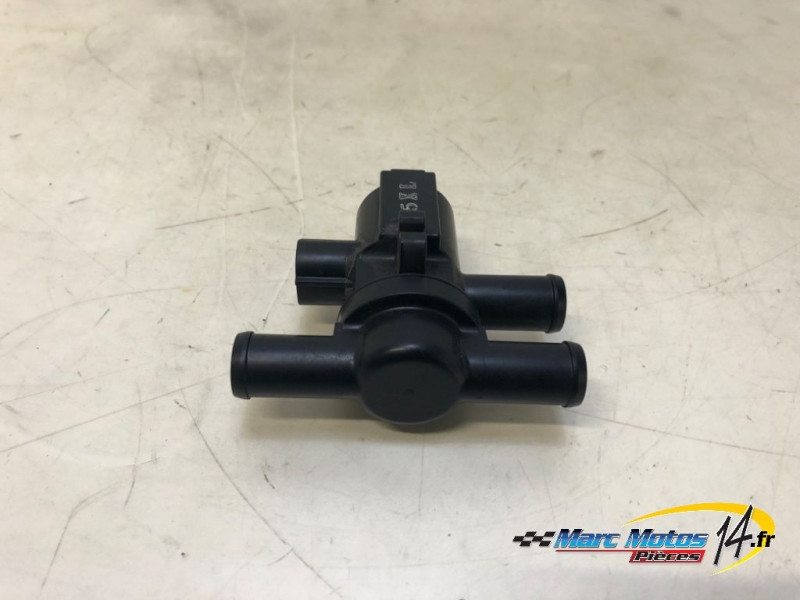 CLAPET DE RECYCLAGE DES GAZ KAWASAKI Z800 E ABS 2016