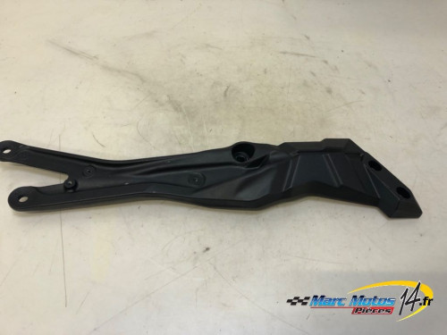 RENFORT DE CADRE GAUCHE KAWASAKI Z800 E ABS 2016
