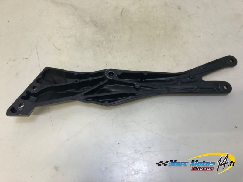 RENFORT DE CADRE GAUCHE KAWASAKI Z800 E ABS 2016
