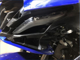 YAMAHA R7 