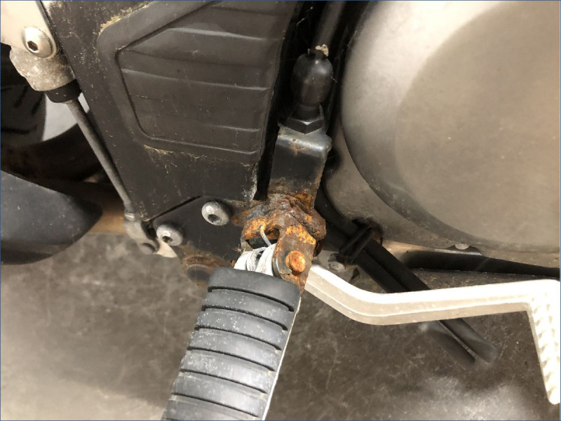 SUZUKI 650 DL VSTROM 