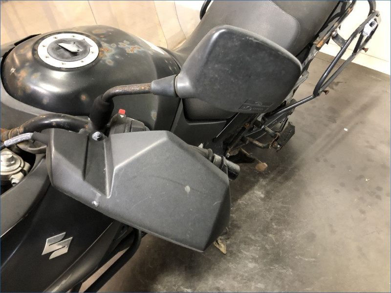 SUZUKI 650 DL VSTROM 