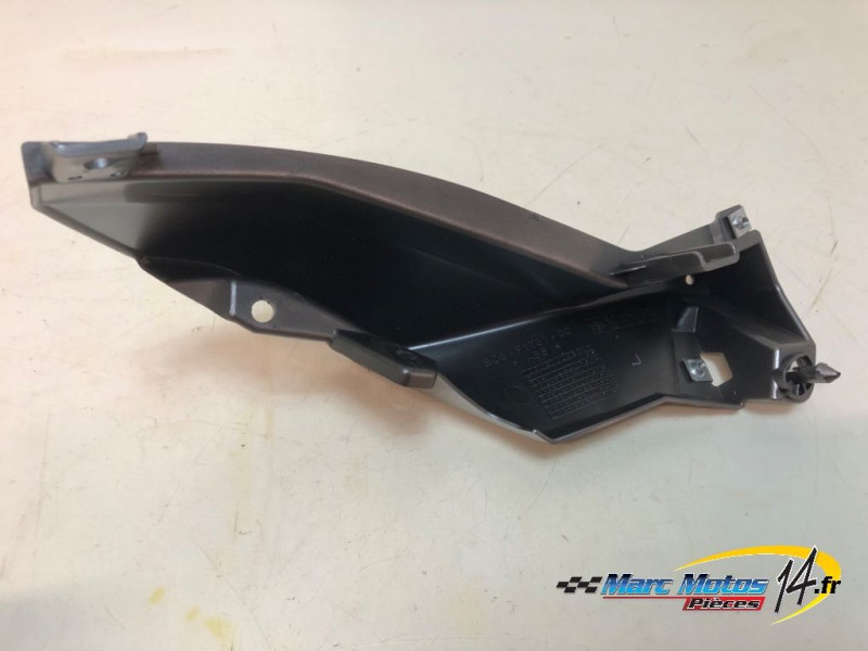 CACHE LATERAL GAUCHE YAMAHA MT07 TRACER A2 2024