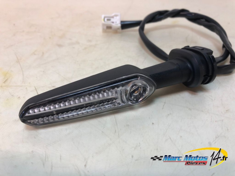 CLIGNOTANT ARRIERE DROIT YAMAHA MT07 TRACER A2 2024