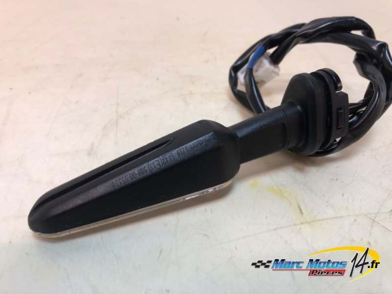 CLIGNOTANT AVANT DROIT YAMAHA MT07 TRACER A2 2024