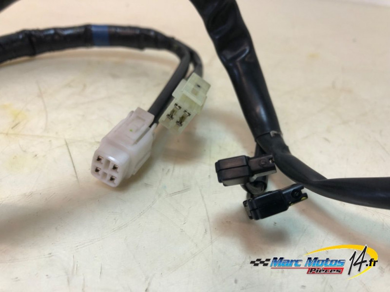 COMMODO DROIT YAMAHA MT07 TRACER A2 2024