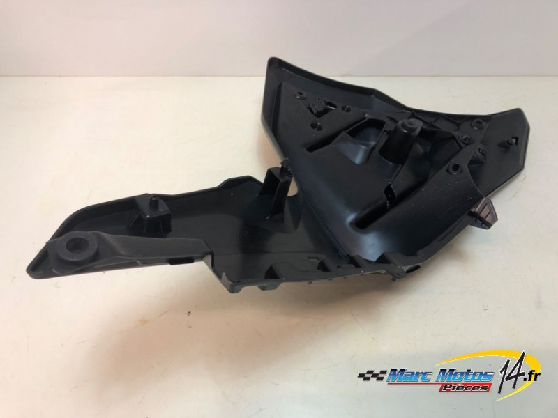 FLANC DE CARENAGE DROIT YAMAHA MT07 TRACER A2 2024