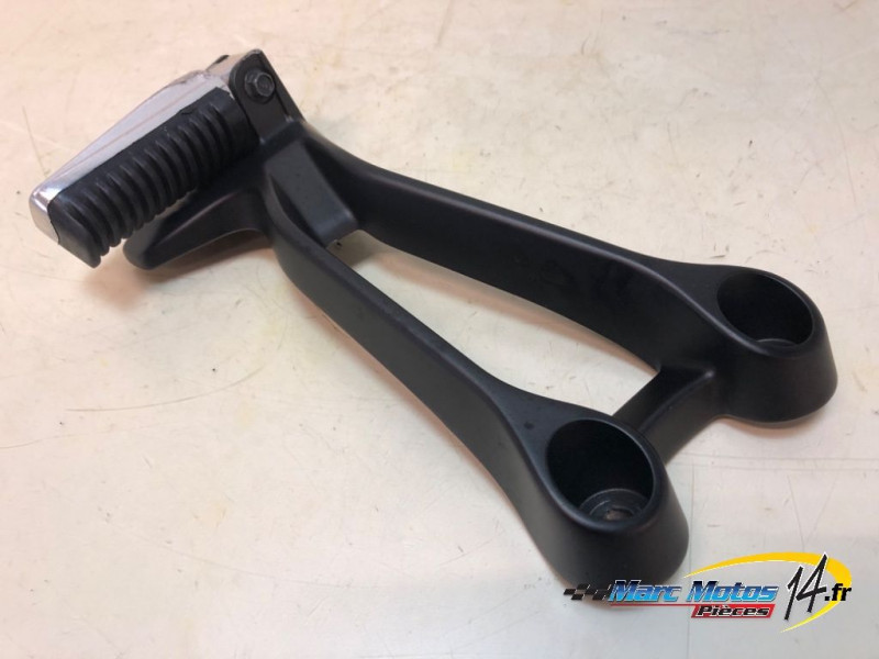 PLATINE ARRIERE GAUCHE YAMAHA MT07 TRACER A2 2024