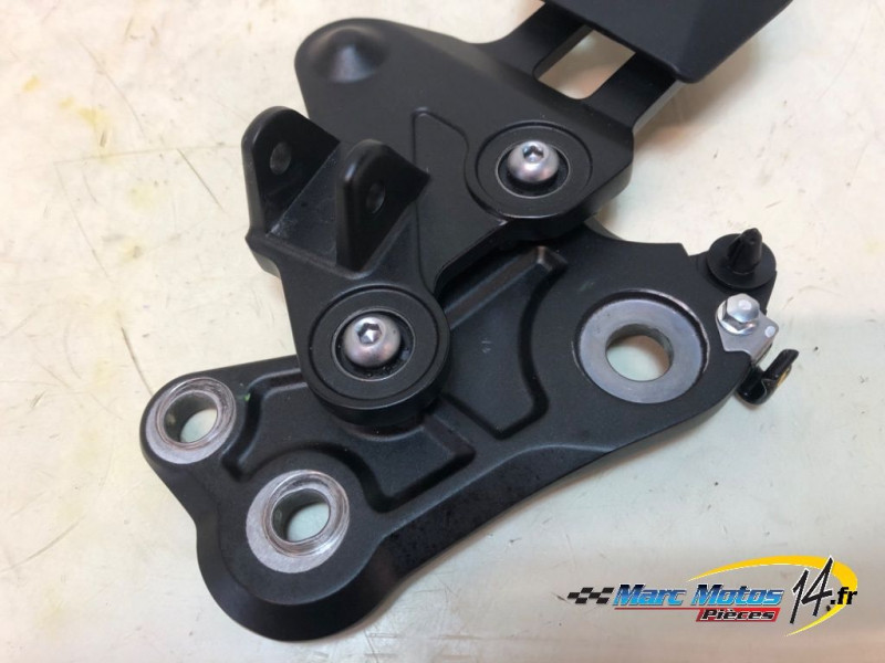 PLATINE AVANT DROITE YAMAHA MT07 TRACER A2 2024