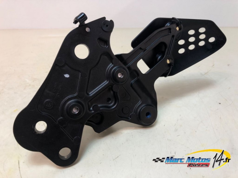 PLATINE AVANT DROITE YAMAHA MT07 TRACER A2 2024