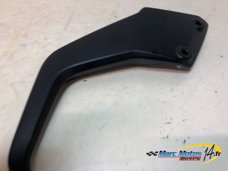POIGNEE PASSAGER YAMAHA MT07 TRACER A2 2024