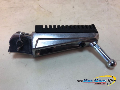 REPOSE-PIED AVANT DROIT YAMAHA MT07 TRACER A2 2024