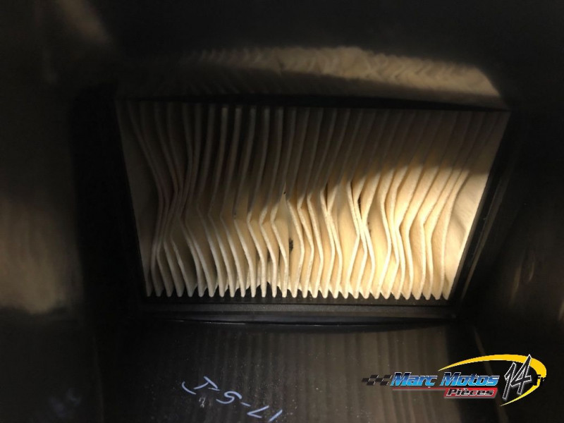 BOITIER DE FILTRE A AIR APRILIA 457 RS 2024