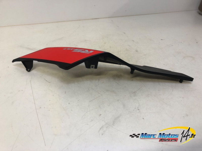 CACHE LATERAL GAUCHE APRILIA 457 RS 2024