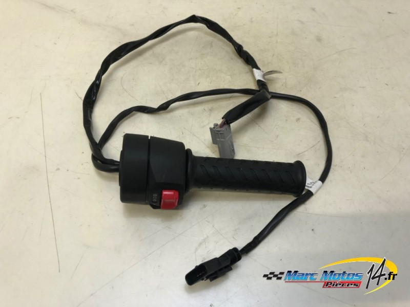 COMMODO DROIT APRILIA 457 RS 2024